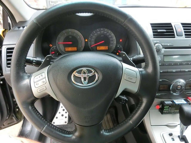 超稀有TOYOTA ALTIS 2009尾 2.0 Z版天窗-計程車大張圖片