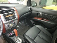2013 日產 LIVINA 1.8 加長型-二手 中古 計程車小張圖片3